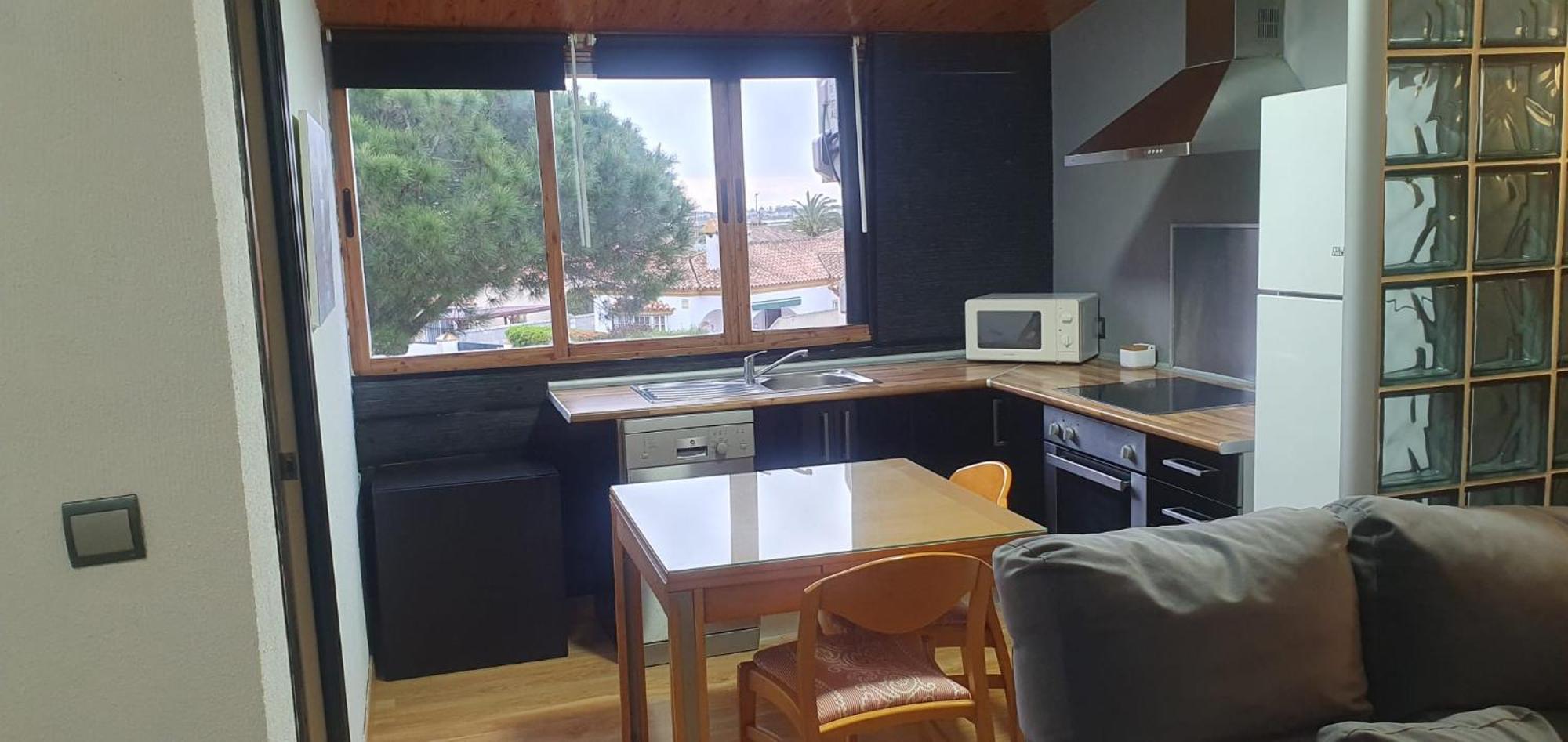 Amplio apart con WI-FI y Aire Acondicionado para descansar y relajarse Chiclana de la Frontera Bagian luar foto